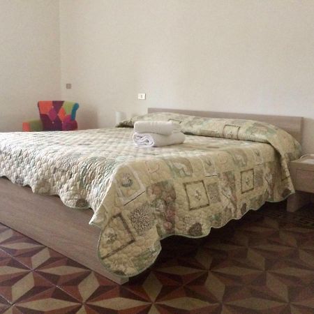B&B Zia Iaia Siderno Luaran gambar