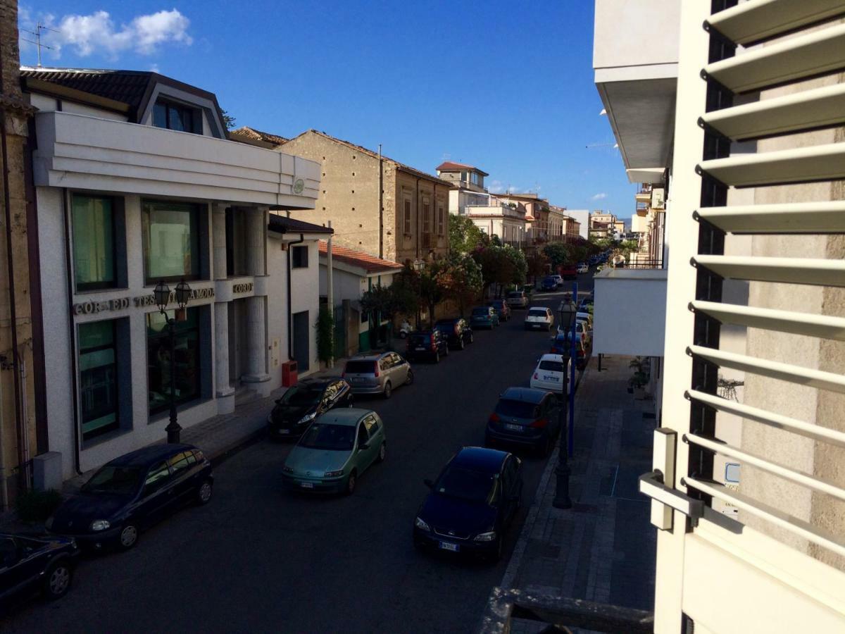 B&B Zia Iaia Siderno Luaran gambar
