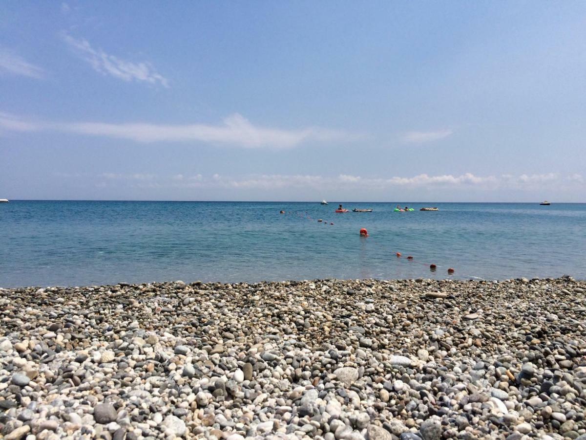 B&B Zia Iaia Siderno Luaran gambar
