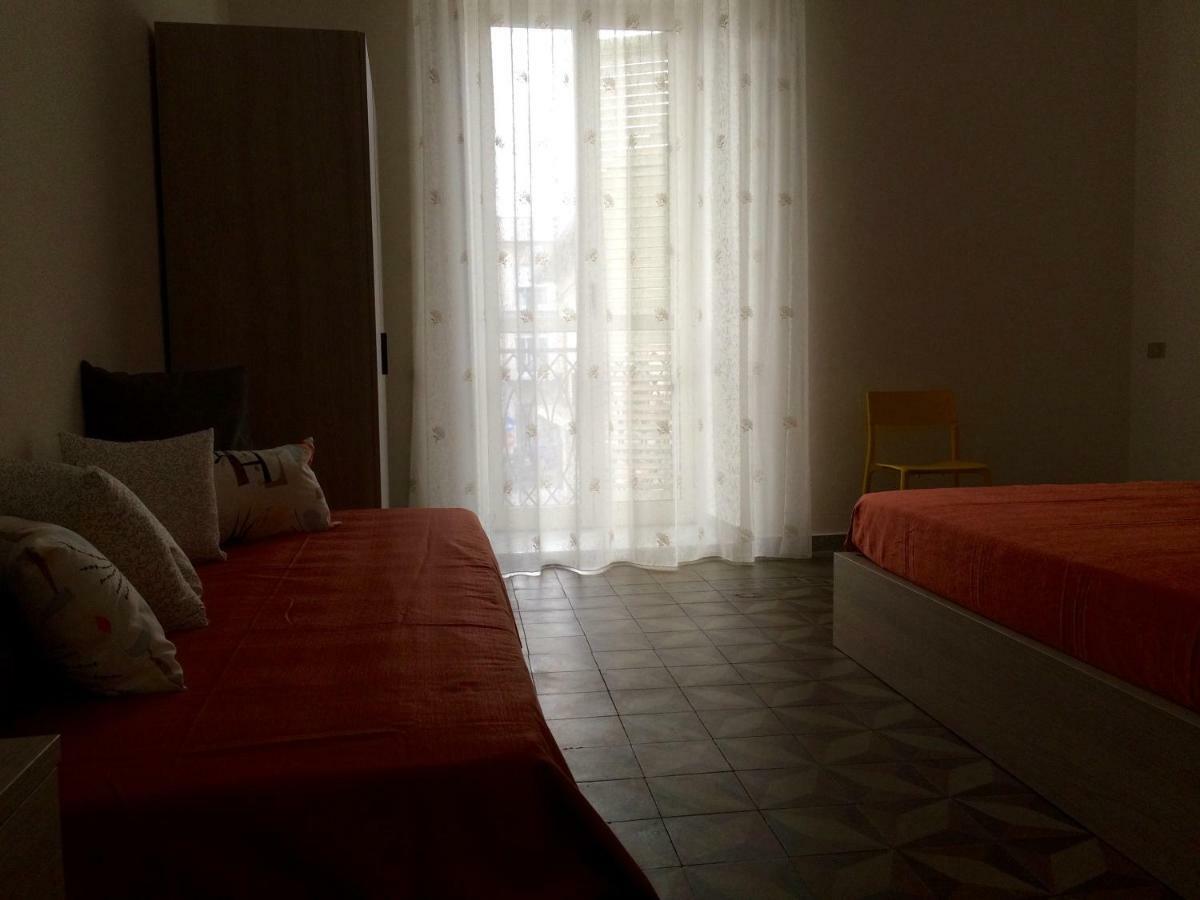 B&B Zia Iaia Siderno Luaran gambar
