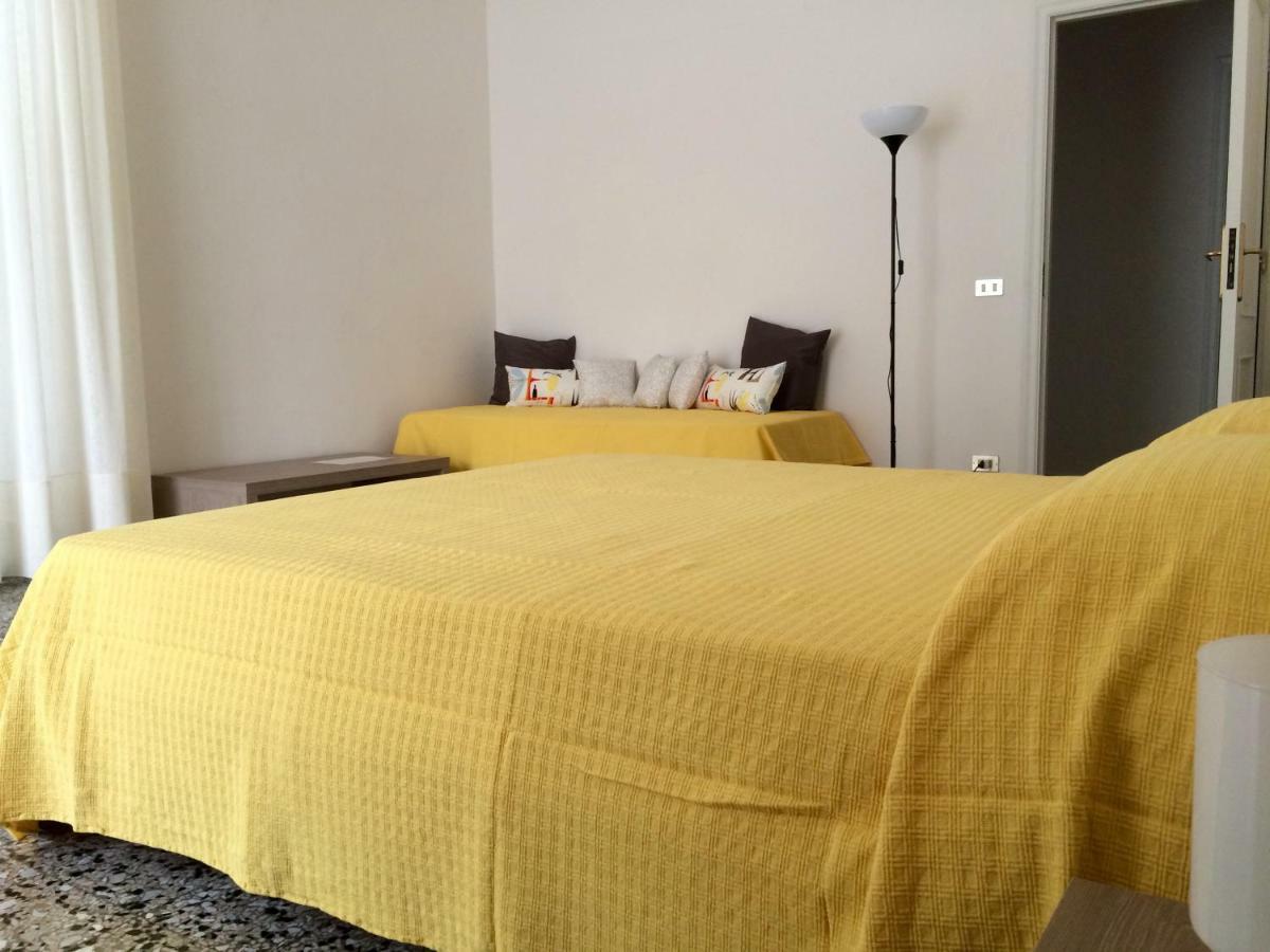 B&B Zia Iaia Siderno Luaran gambar