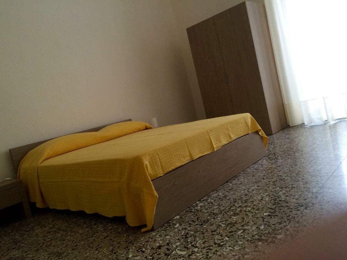 B&B Zia Iaia Siderno Luaran gambar